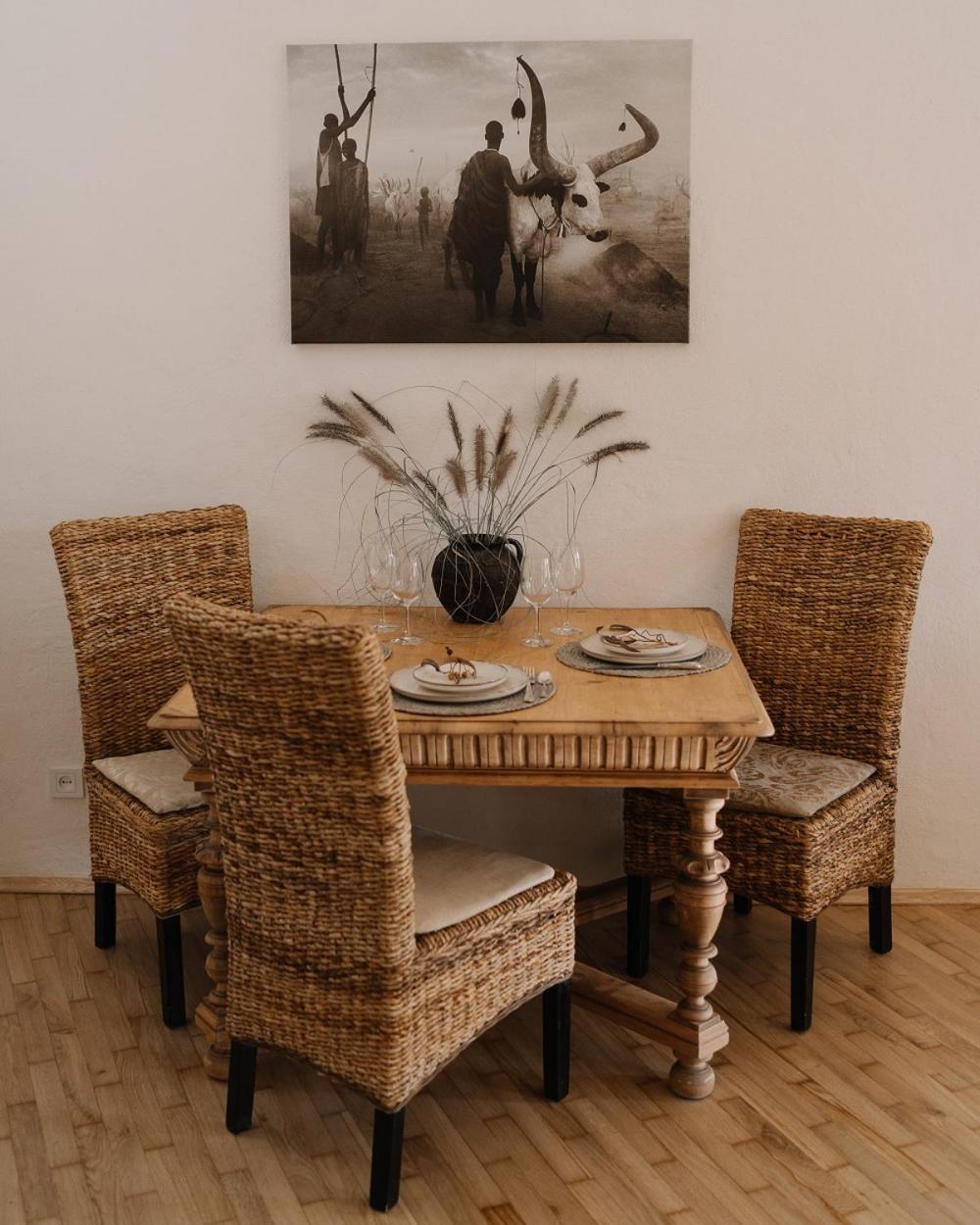 N O C T U R N E Apartman Kamjanyi Potoki Kültér fotó