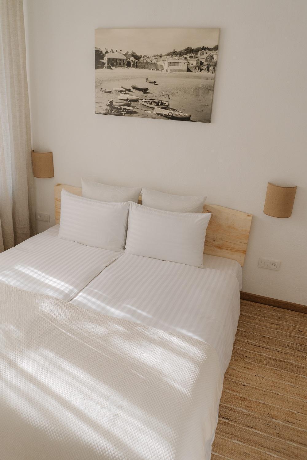 N O C T U R N E Apartman Kamjanyi Potoki Szoba fotó