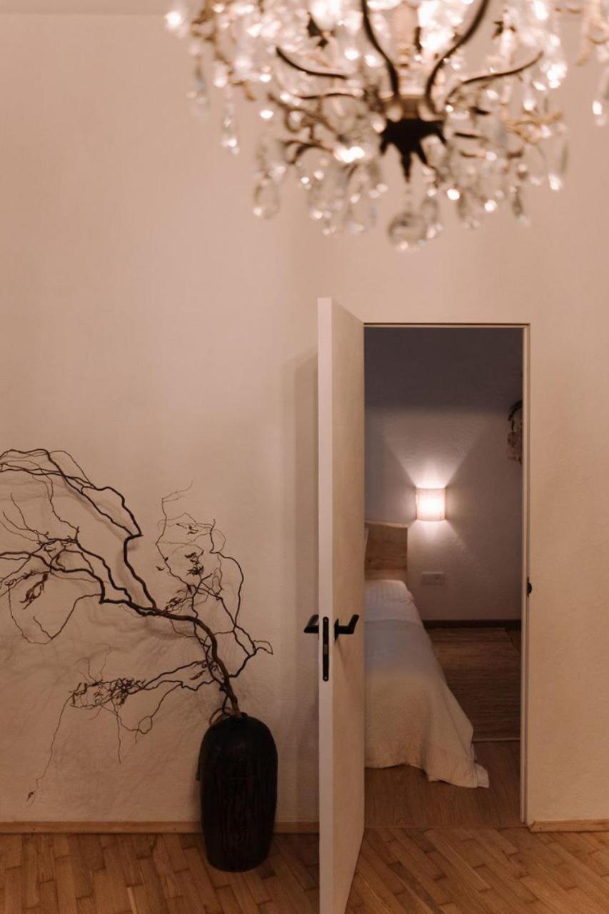 N O C T U R N E Apartman Kamjanyi Potoki Kültér fotó